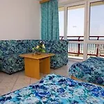 Glarus ホテル 4*