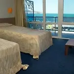 Glarus ホテル 4*