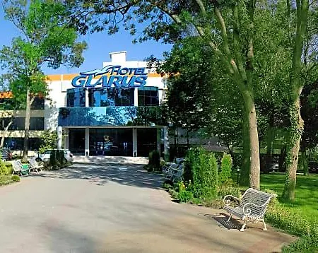 Hotel Glarus Beach& Aqua Park