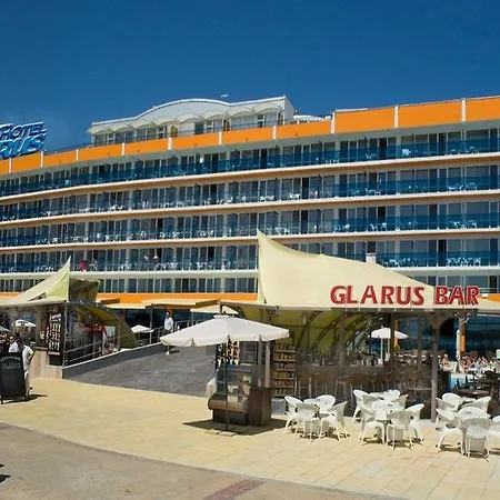 Glarus Beach& Aqua Park מלון 4*