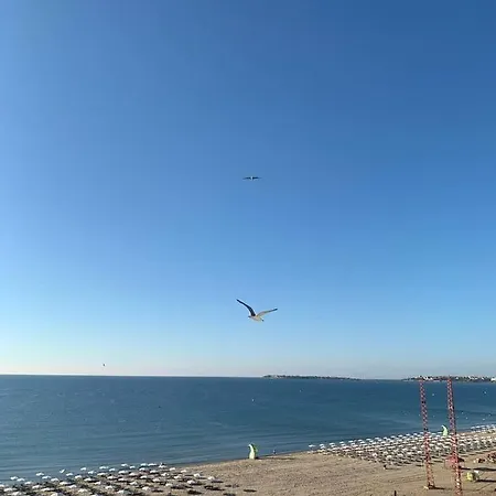 Хотел гларус